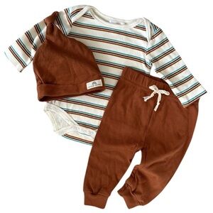 New Willow + Whimsy Baby Boy Organic 3-Piece Set Hat, Joggers Striped shirt 3-6m